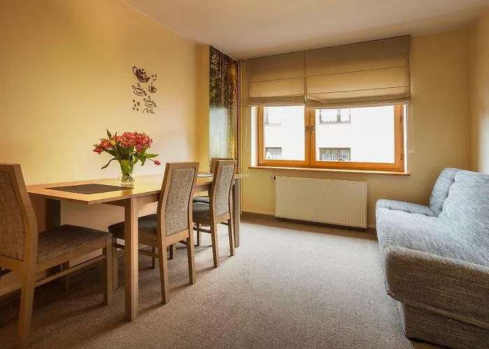 شقة Bastowka أوسترون